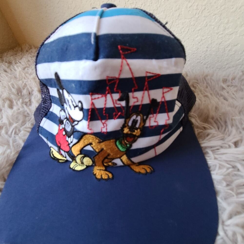 Disney Mickey Mouse and Pluto Infant Hat One Size - Picture 2 of 8
